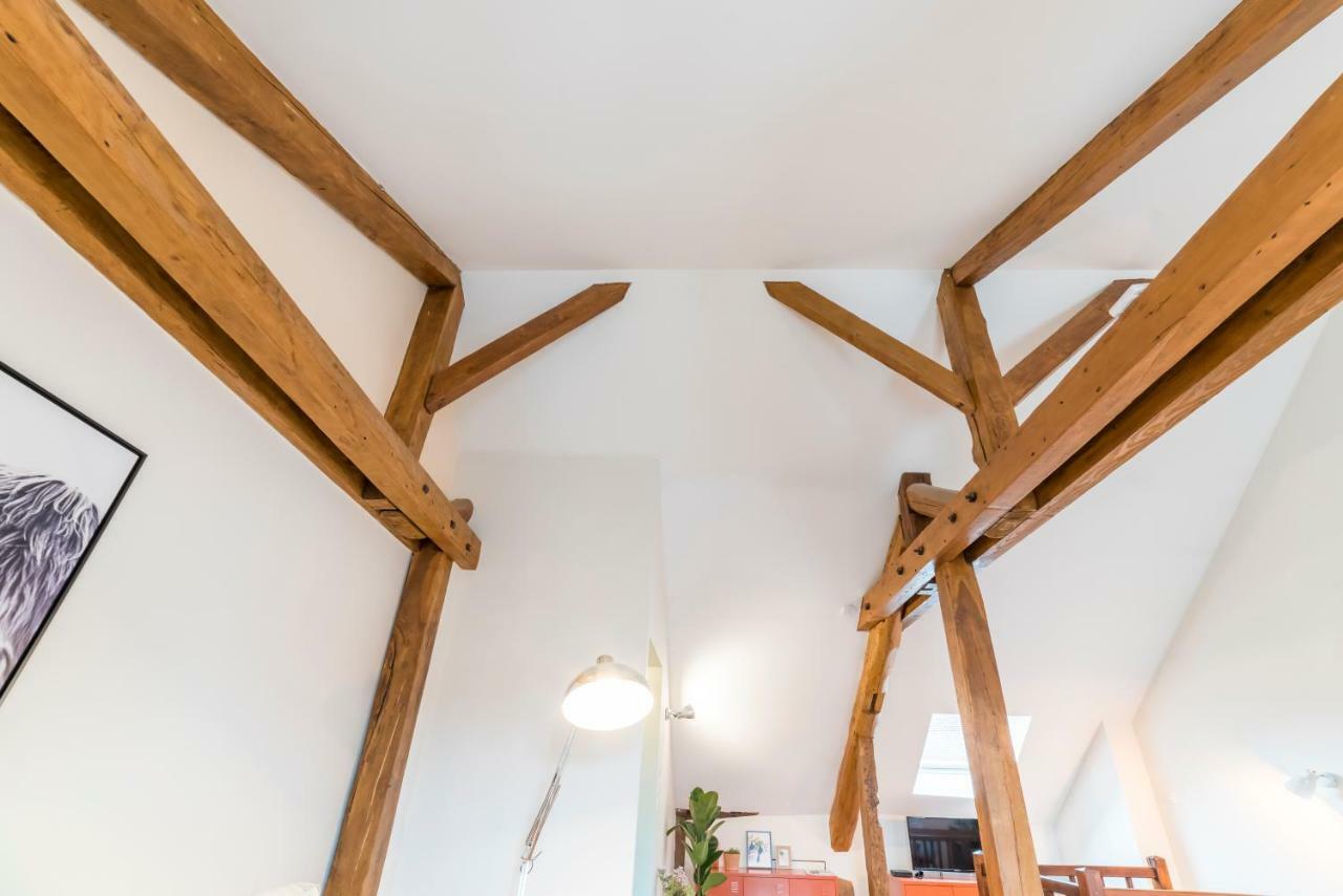 Newcenter Duplex Apartment Оксер Екстериор снимка